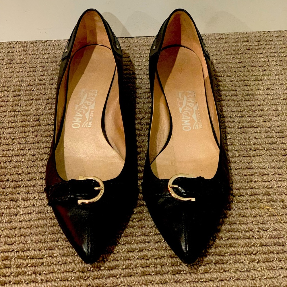 Salvatore Ferragamo Ladies Black Flat Shoe - size 9